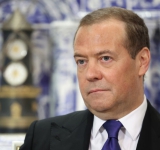 Русия иска да помогне за конфликта в Иран, още смята НАТО за враг